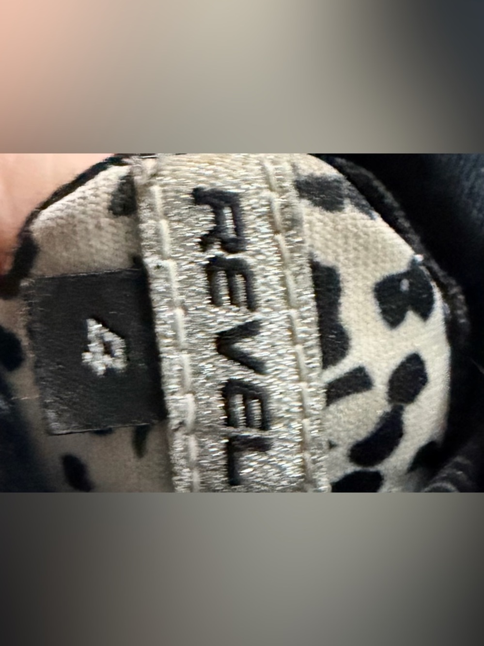 women’s Brooks Revel 4 - Picture 5 of 6